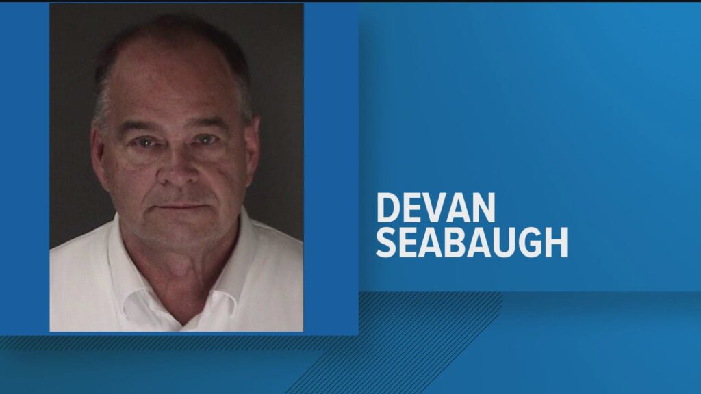 Devan Seabaugh DUI arrest