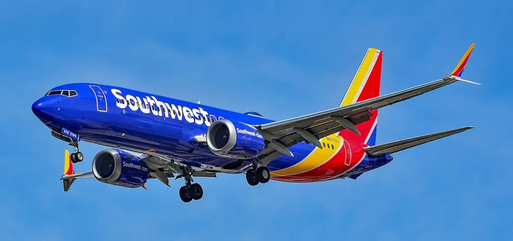 Southwest Pilot Charged With DUI